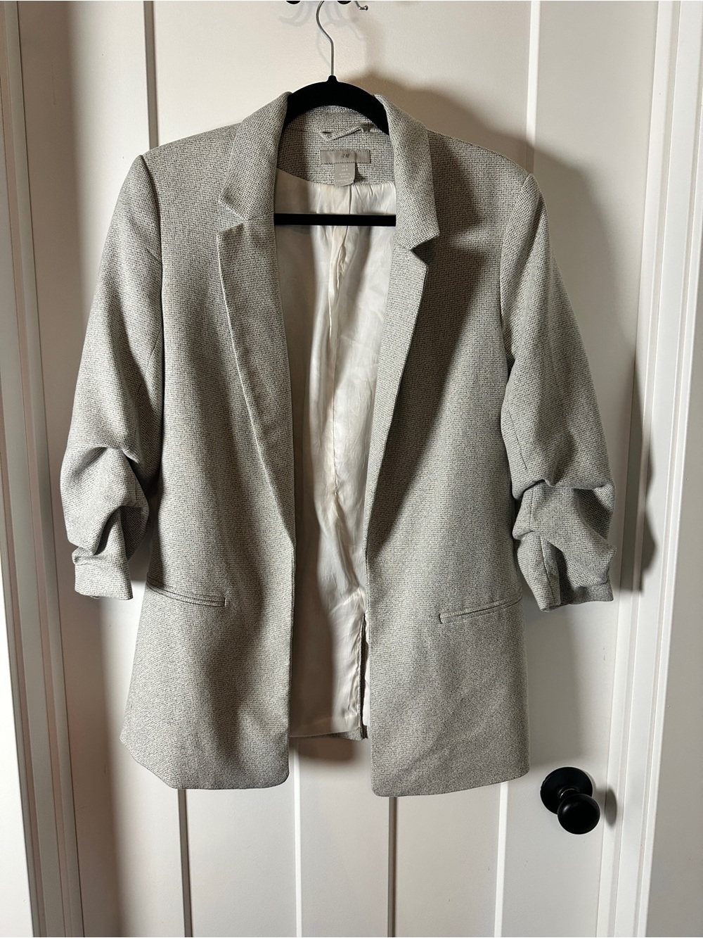 H&M Light Gray Women's Blazer with Ruched Sleeves